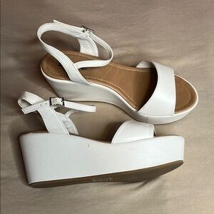 Elegant White Platform Sandals